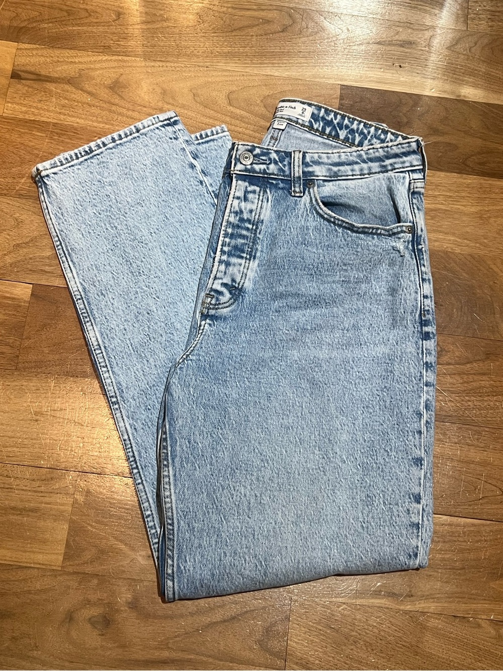 Abercrombie & Fitch | Dad High Rise Jeans | Curve Love | Light Blue | Size 8/29